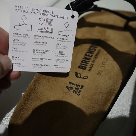 Birkenstock Women Sz 41 US 10-10.5 Gator Gleam Black Single Toe Loop Sandals - Picture 12 of 12